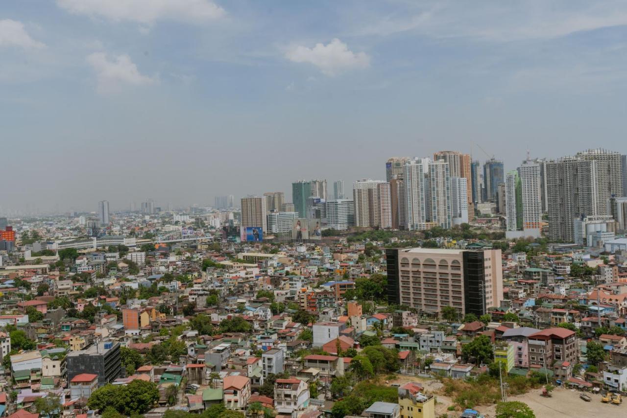 Uptown Parksuites Apartments Tower 2 Bgc By Ph Staycation Manille Extérieur photo