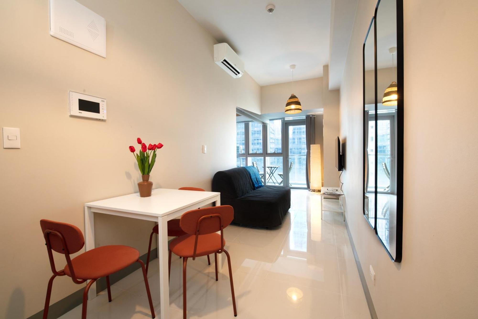 Uptown Parksuites Apartments Tower 2 Bgc By Ph Staycation Manille Extérieur photo