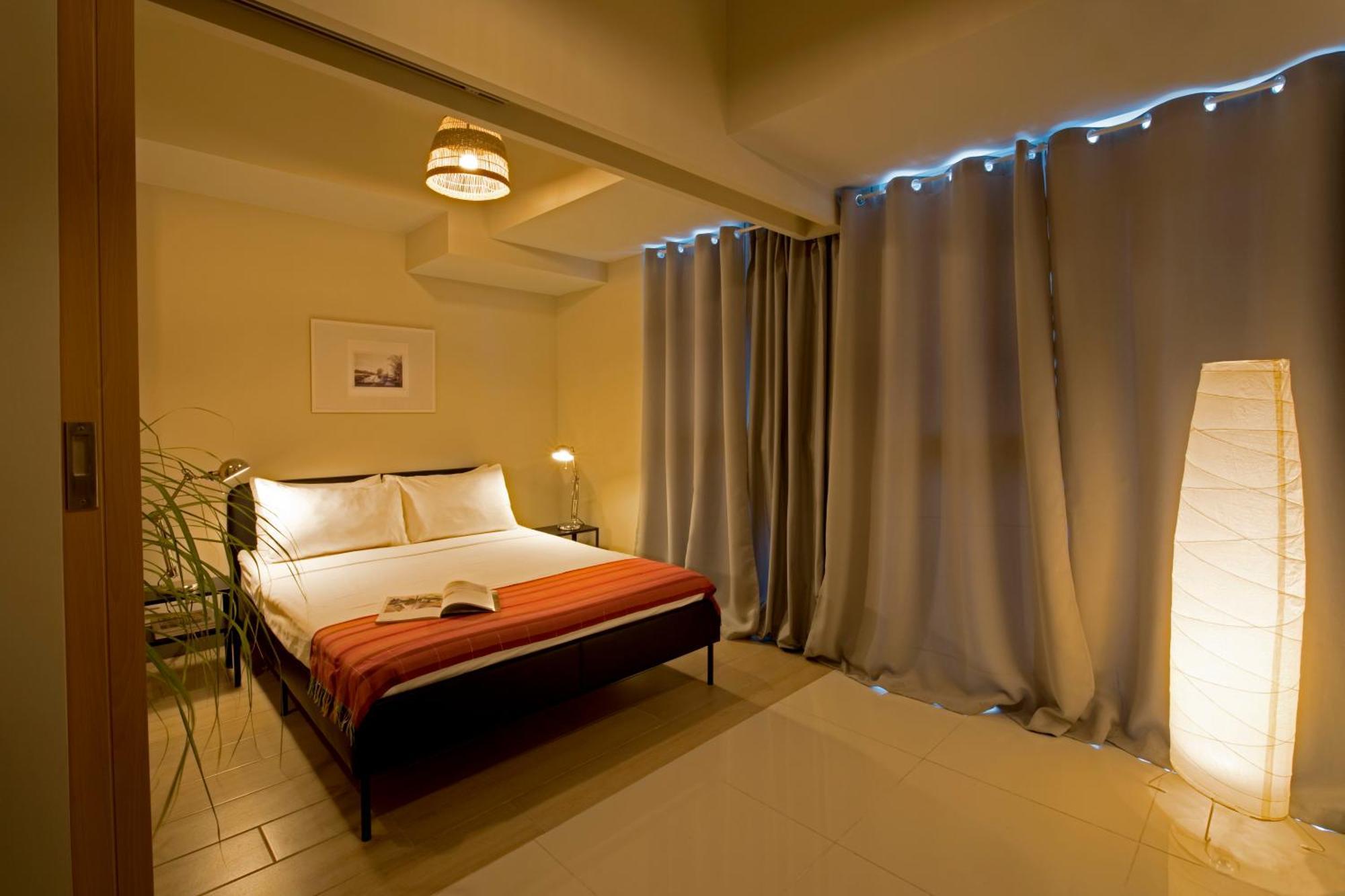 Uptown Parksuites Apartments Tower 2 Bgc By Ph Staycation Manille Extérieur photo