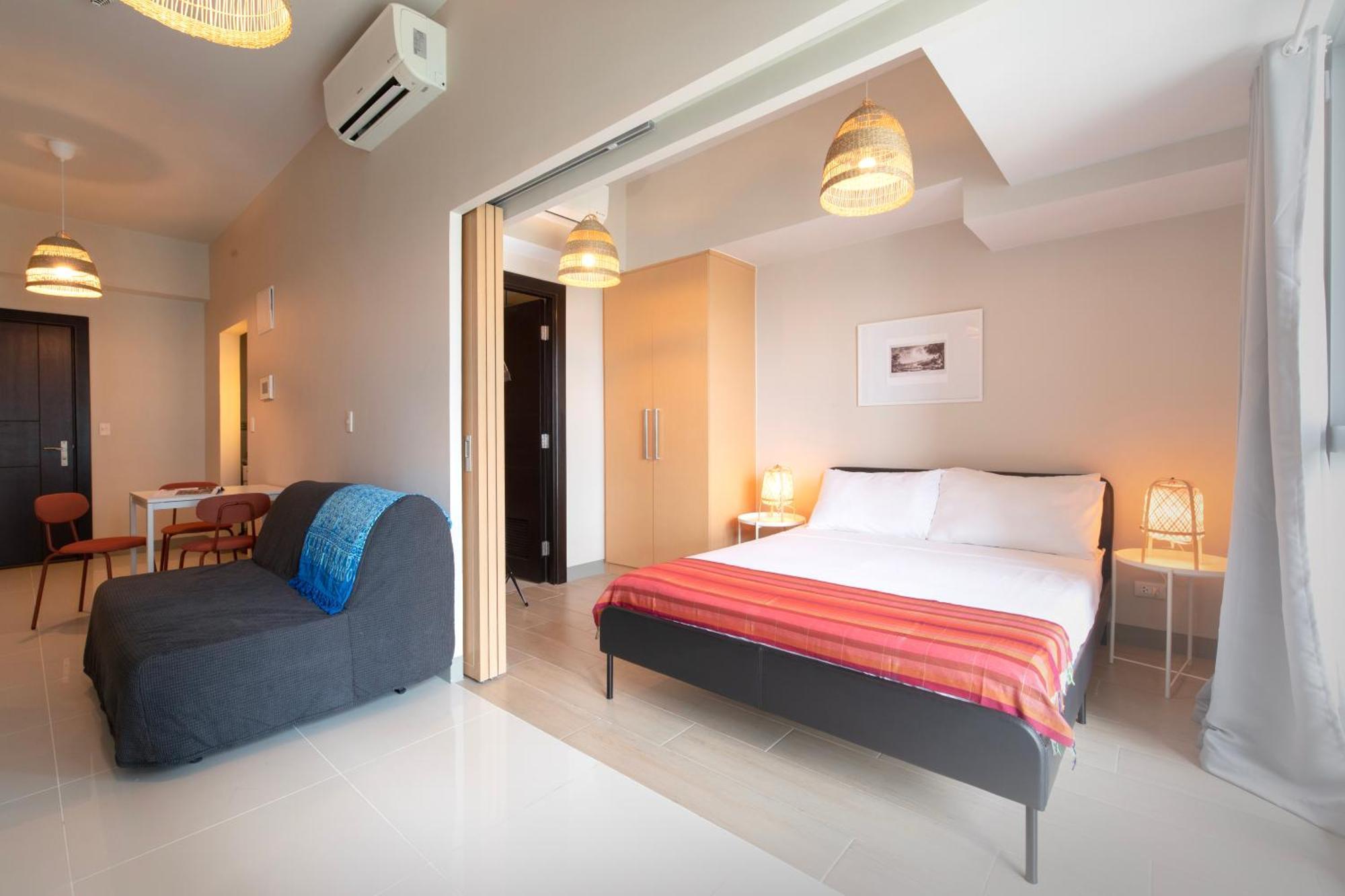 Uptown Parksuites Apartments Tower 2 Bgc By Ph Staycation Manille Extérieur photo
