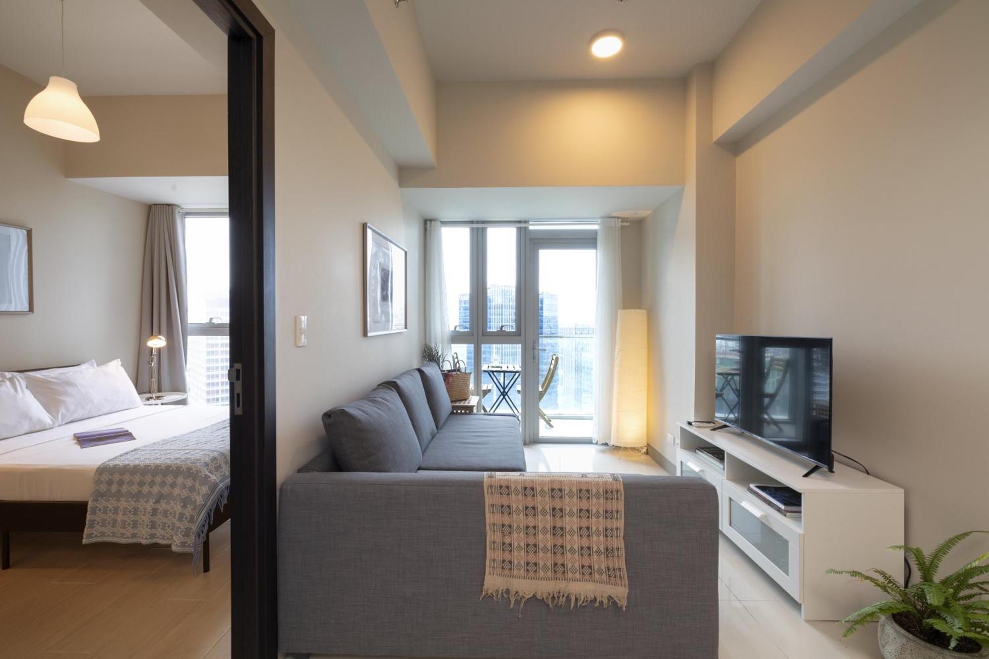 Uptown Parksuites Apartments Tower 2 Bgc By Ph Staycation Manille Extérieur photo
